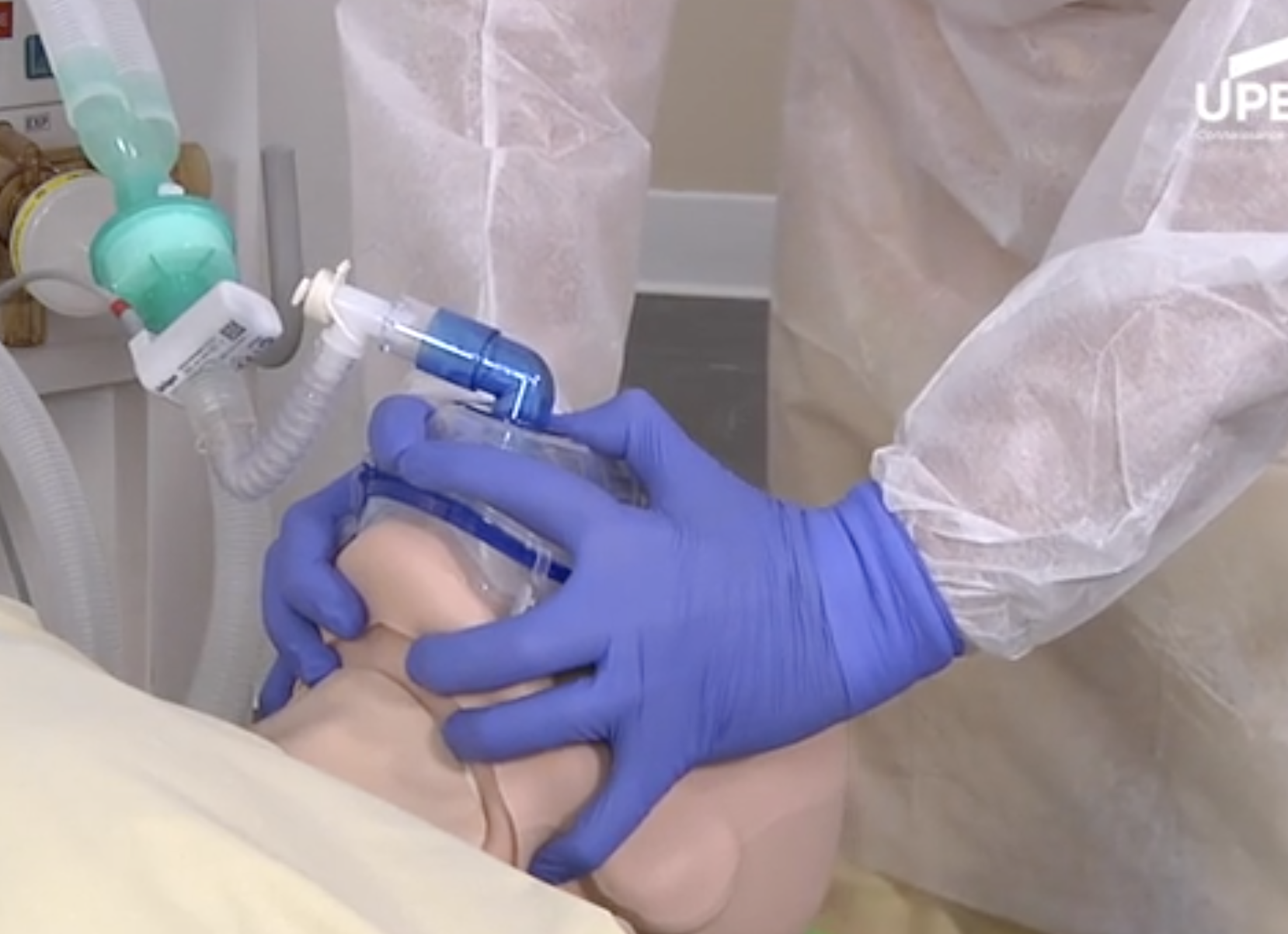 Vidéo COVID : habillage, masque, intubation, PEC paramédicale